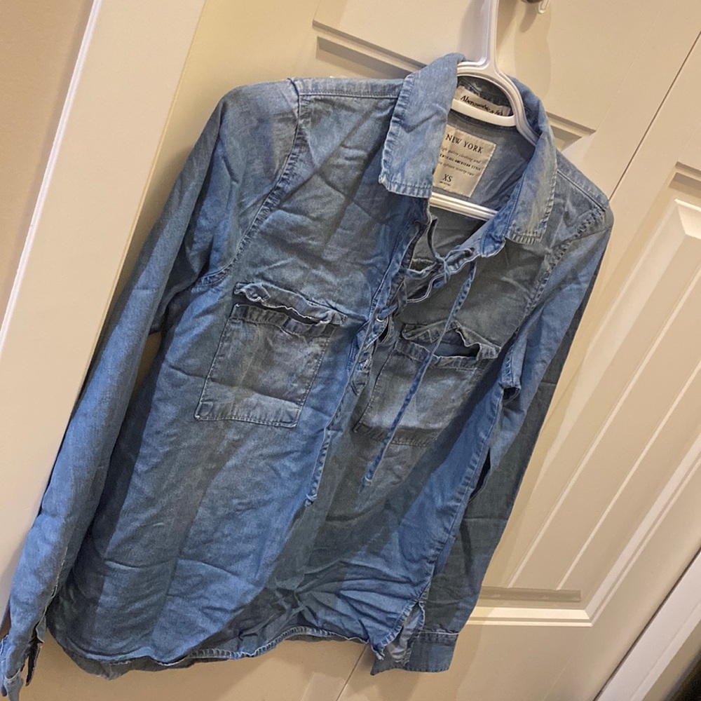 Pretty jean blouse